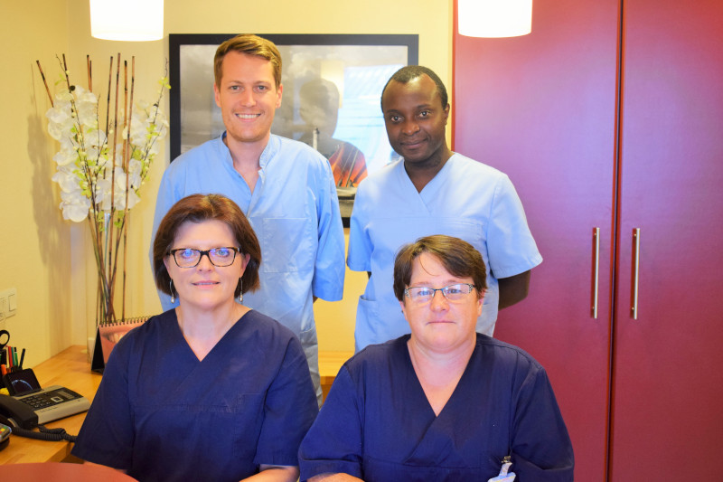 L'équipe du cabinet dentaire Docteur Nicolas Favre à Dinan Taden